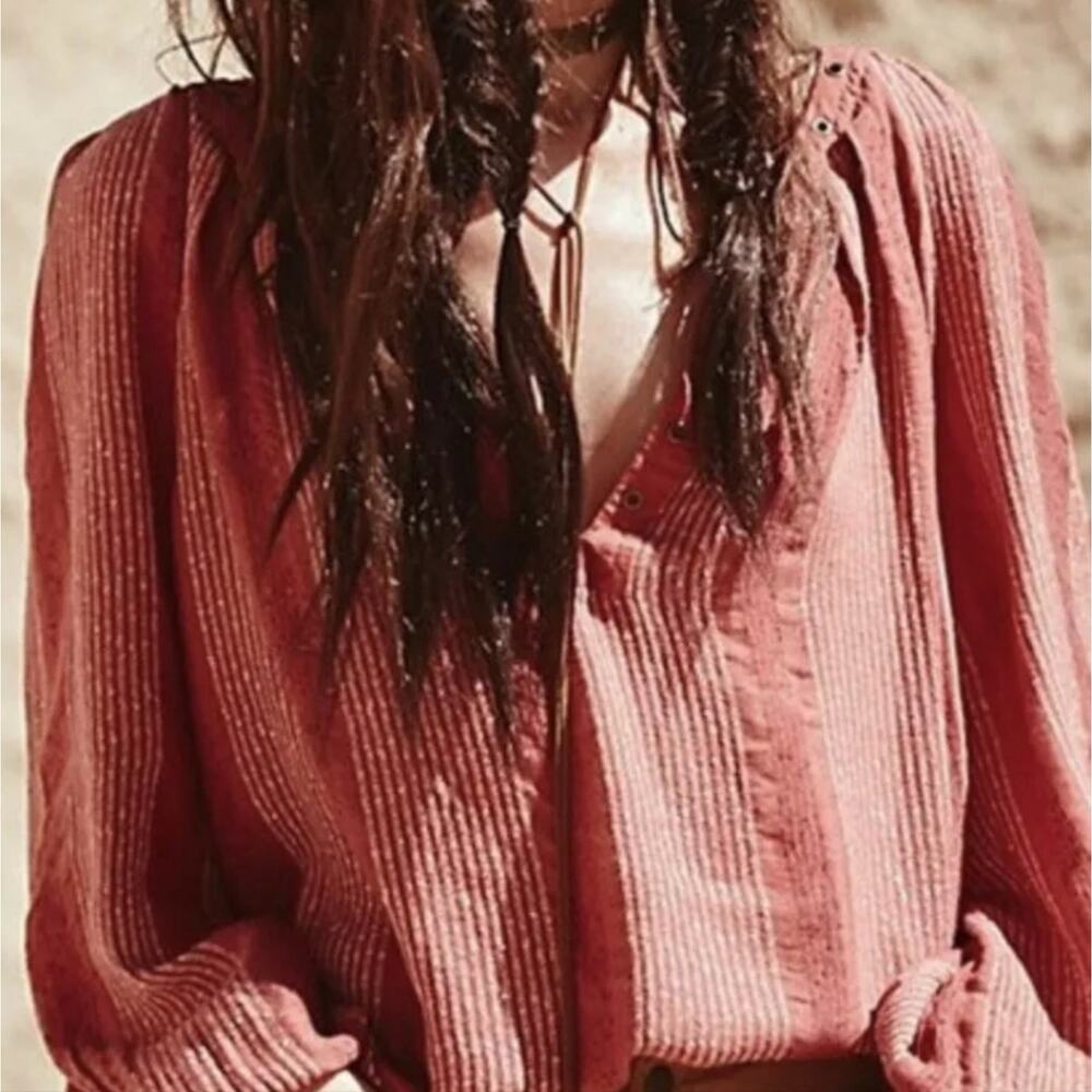 Free People Blouse Small S  Against All Odds Bohemian Coral Grommet Casual Chic - Picture 11 of 11